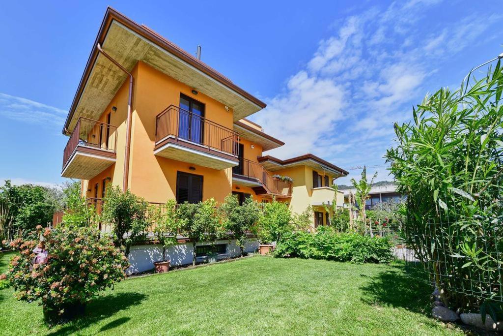La Terrazza Sul Garda Hotel Екстериор снимка