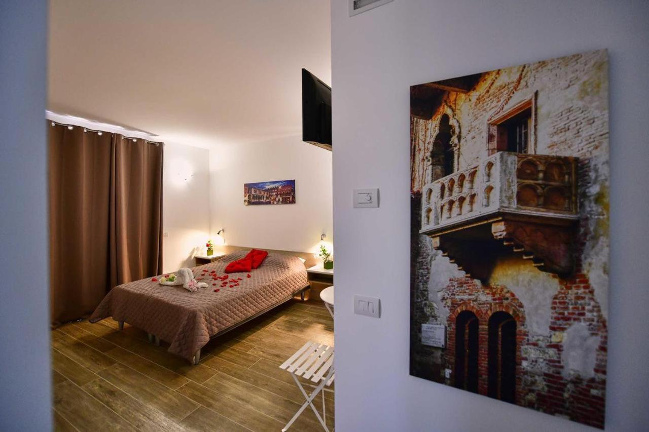 La Terrazza Sul Garda Hotel Екстериор снимка
